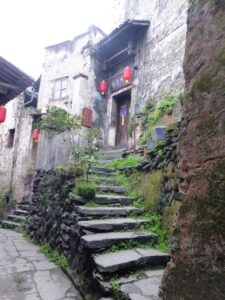Des maisons abandonnées