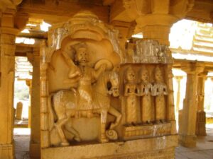 Les cénotaphes des chevaliers Rajput