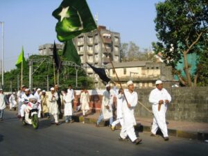 Cortège vers la mosquée Haji Ali