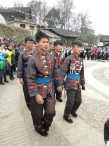 Le régiment des jeunes prétendants
