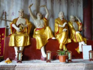 Les groupies du Bouddha ne sont pas au garde à vous !