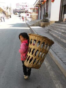 Quelques passants (1)