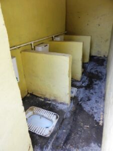 Toilettes publiques  femmes