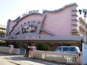 Une salle de cinéma parfaite pour accueillir les films de Bollywood