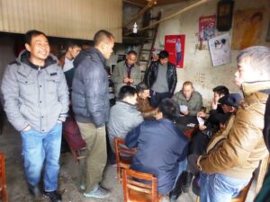 Le tripot des bateliers en attente de clients